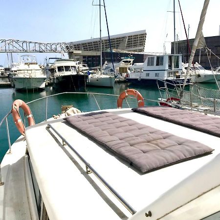 圣阿德里安-德贝索斯 Boat Yacht Barcelona酒店 外观 照片