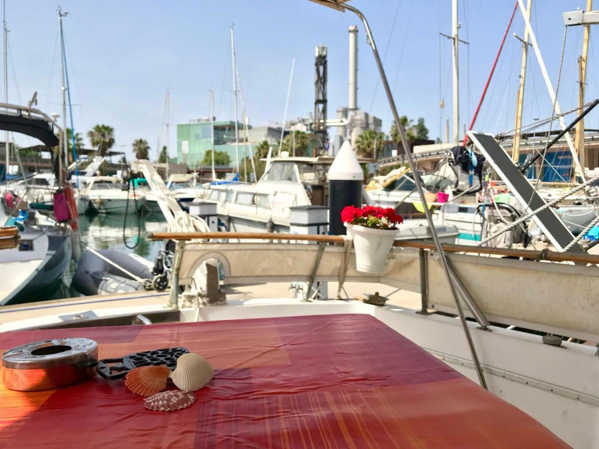 圣阿德里安-德贝索斯 Boat Yacht Barcelona酒店 外观 照片
